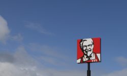 “FINGER LICKIN’ GOOD” MARKETING CAMPAIGNS