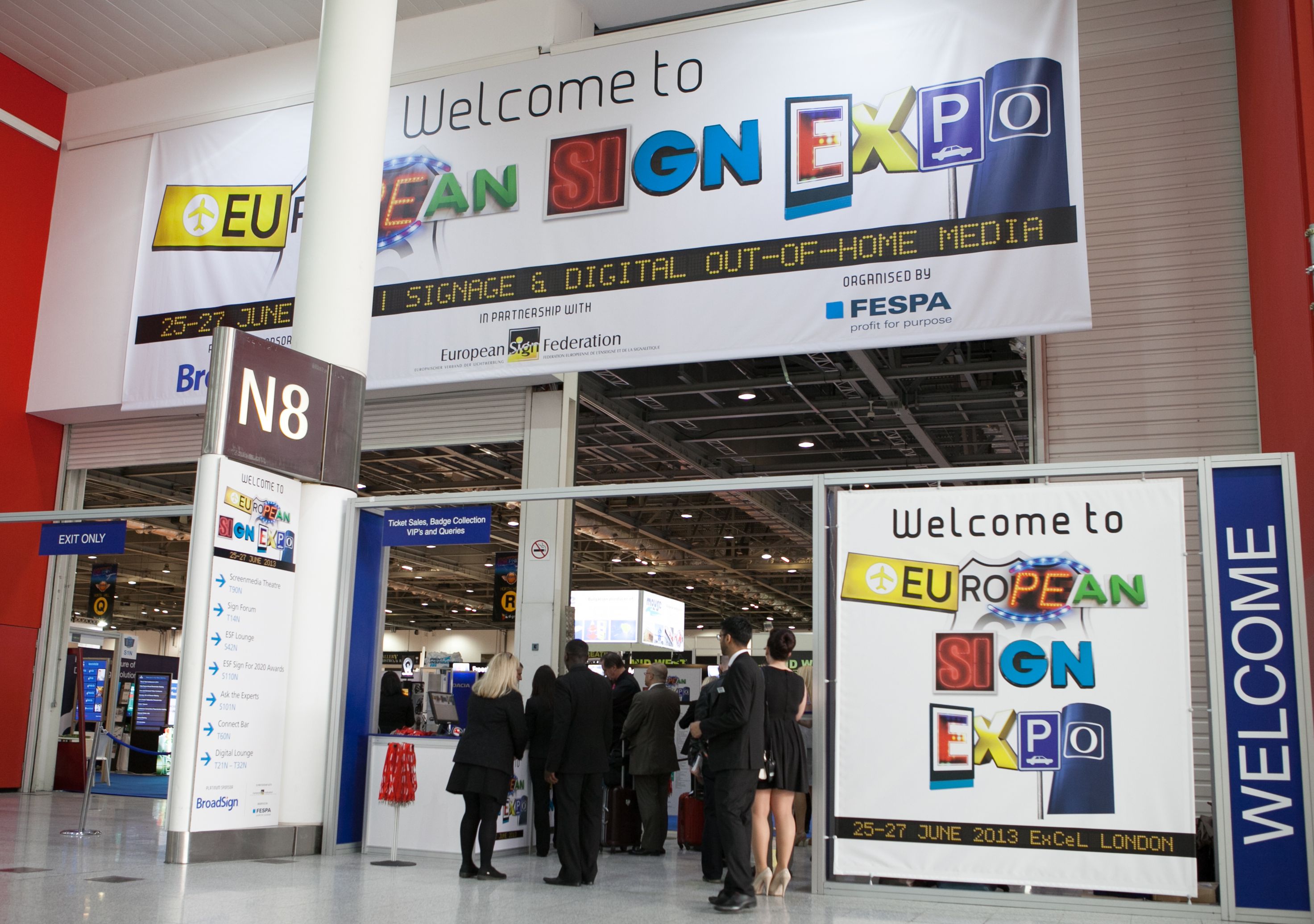 AD Communications European Sign Expo 2014 Immerse yourself in signage