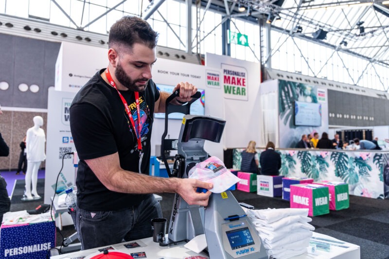 PersonaliseMakeWear
